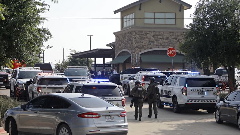 Fusillade au Texas : l'auteur de la tuerie dans un centre commercial avait des convictions nazies