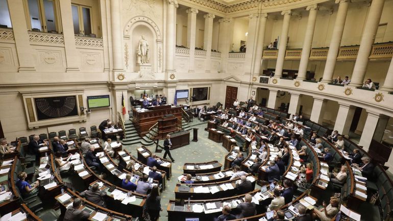La Chambre confirme la suspension du paiement des indemnités complémentaires de pension