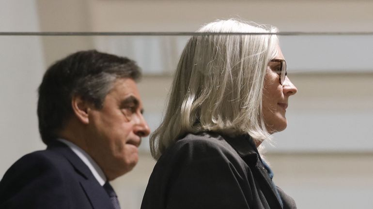 Soupçons d'emplois fictifs : le procès en appel de François et Penelope Fillon s'est ouvert à Paris