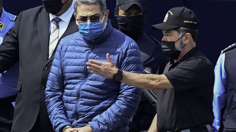 L'ex-président du Honduras, soupçonné de trafic de drogue, extradé aux Etats-Unis