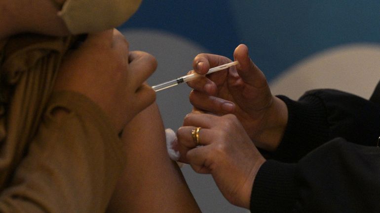 Vaccination en Roumanie : faute de candidats, les autorités veulent revendre ou donner une partie des doses