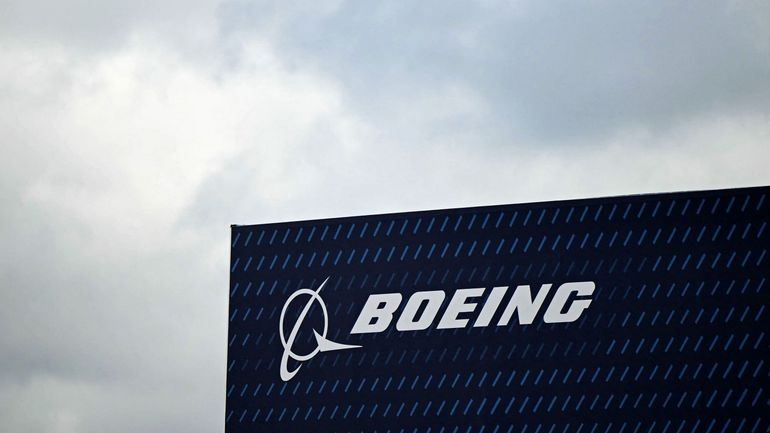 Etats-Unis: les salariés de Boeing votent une grève