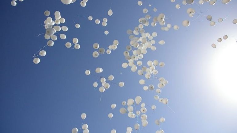 Les lâchers de ballons nocifs pour l'environnement? Que dit la loi?