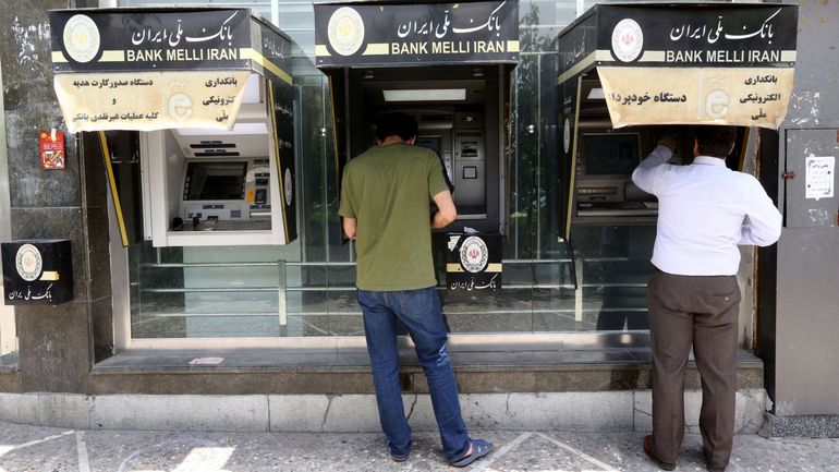 Iran : un audacieux cambriolage dans la plus grande banque d'Etat, plus de 160 coffres ont été forcés