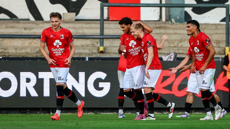 Coupe de Belgique : le RWDM se fait peur mais s'impose 2-4 à Dessel, les Francs-Borains et Lokeren éliminés