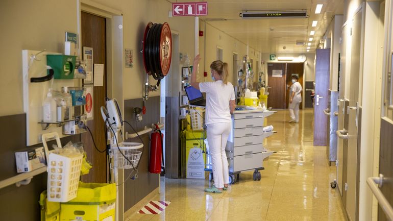 Le ministre de la Santé Frank Vandenbroucke entame une vaste réforme de la profession infirmière