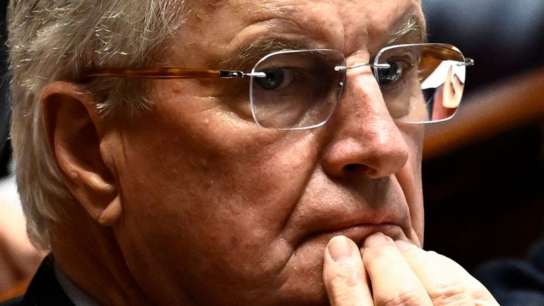 Politique française : Michel Barnier a présenté sa démission, Emmanuel Macron s'adresse aux Français à 20 heures