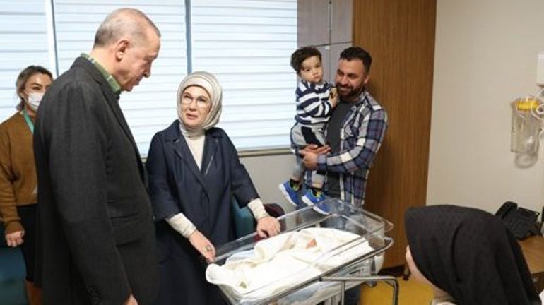 Séisme en Turquie et en Syrie : plus de 4.600 bébés sont nés dans les régions turques touchées par le séisme