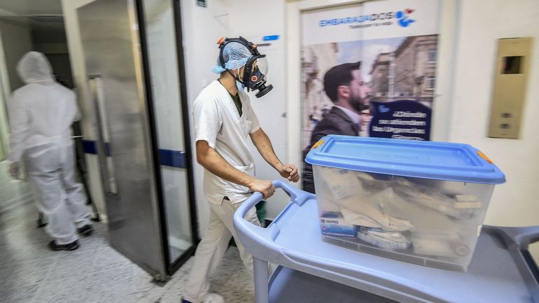 Le Covid-19 fait encore 1700 morts par semaine, dit l'OMS qui recommande toujours la vaccination