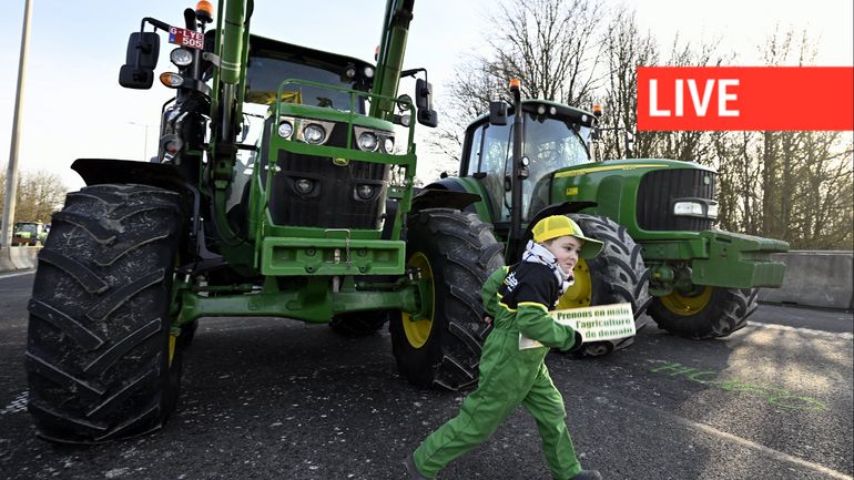 Direct - Mobilisation des agriculteurs : le blocage de Daussoulx levé dans le sens Bruxelles-Luxembourg (E411)