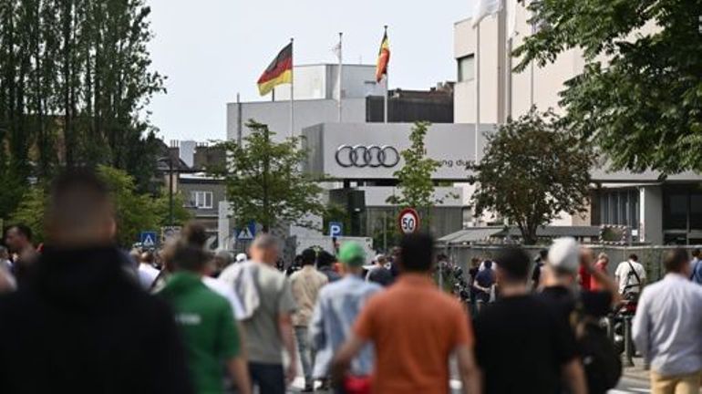 La direction d'Audi Brussels veut récupérer les clés des voitures confisquées, elle menace de déposer plainte