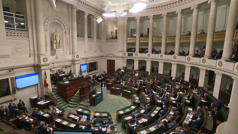 Comment est contrôlée l'influence des lobbies sur les parlementaires en Belgique ?