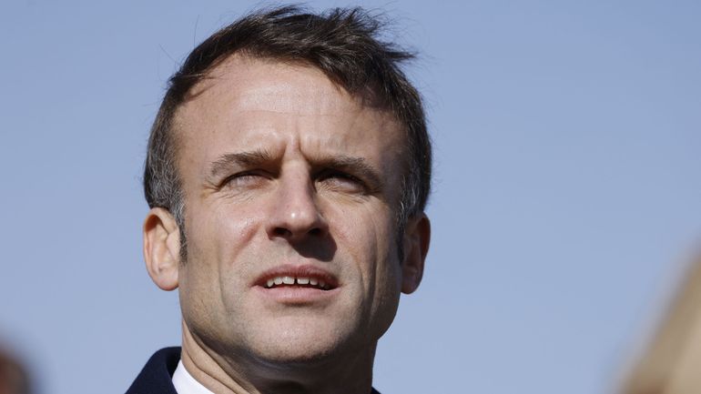 Le président français Emmanuel Macron adresse à ses concitoyens un message d'