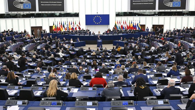 Corruption présumée au Parlement européen : des eurodéputés veulent bloquer des négociations sur les visas UE/Qatar