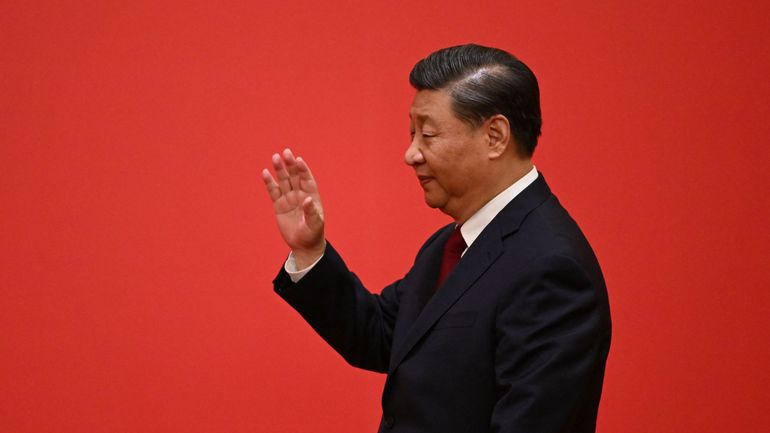 Chine : Xi Jinping reconduit pour un troisième mandat à la tête du Parti communiste, aucune femme au Bureau politique du parti