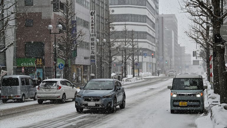 Japon : plusieurs décès après des chutes de neige record dans le nord du pays