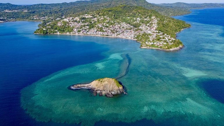 L'archipel français de Mayotte en alerte maximale en raison de l'arrivée du cyclone Chido