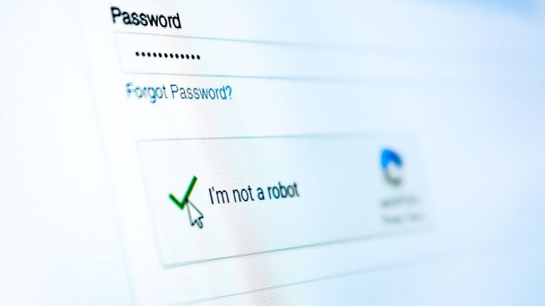 Les CAPTCHA censés vous différencier d'un robot alimenteraient-ils l'IA de Google ? image