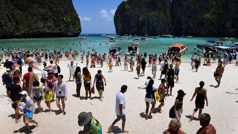Thaïlande : la justice demande la restauration de Maya Bay, endommagé par le film La Plage