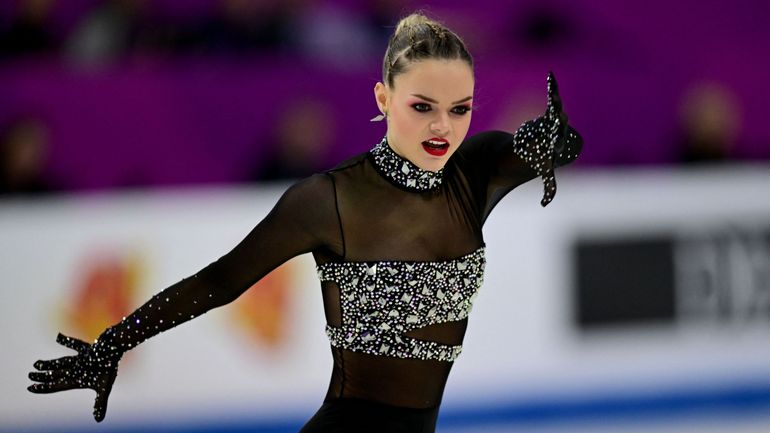 Patinage artistique : le rêve tourne au cauchemar pour Loena Hendrickx, qui termine au pied du podium mondial