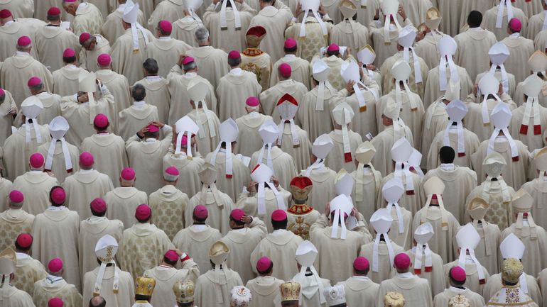 Le Vatican continue de réduire son patrimoine, contraint à mettre de l'ordre dans ses comptes