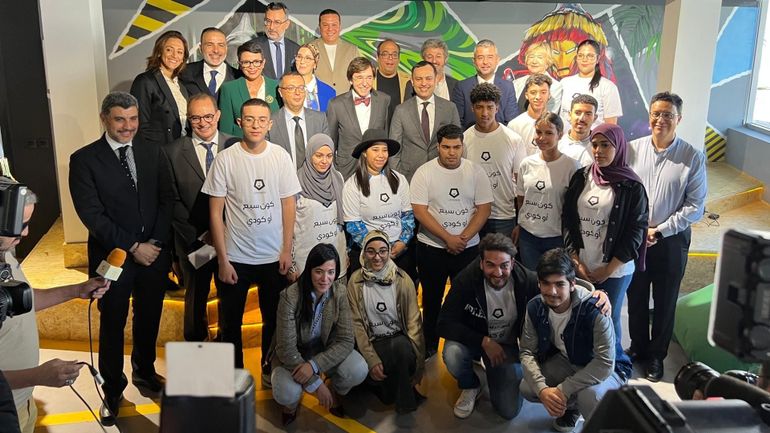 Nouvelles technologies et médias : LionsGeek reconnecte les jeunes en décrochage de Casablanca, en partenariat avec la RTBF