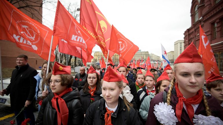 En Russie, les communistes célèbrent Lénine et l'offensive en Ukraine