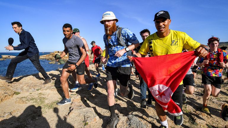 Une chevauchée à la Forrest Gump : Russ Cook parcourt l’équivalent de 385 marathons et traverse l’Afrique