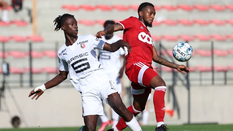 Alors qu’il menait 3-0 à la mi-temps, le Standard concède finalement le partage face à Rennes