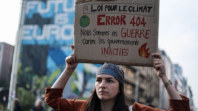 Revue de presse : la mobilisation pour le climat va-t-elle faire bouger les lignes politiques ?