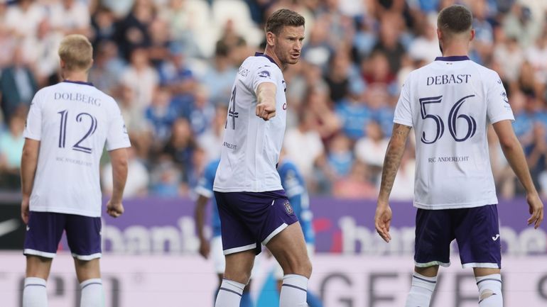 Courtrai – Anderlecht : les Mauves veulent continuer sur leur lancée face au dernier (direct audio et commenté, 16h)