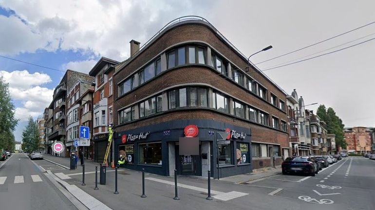 Charleroi : un incendie endommage un restaurant dans le centre