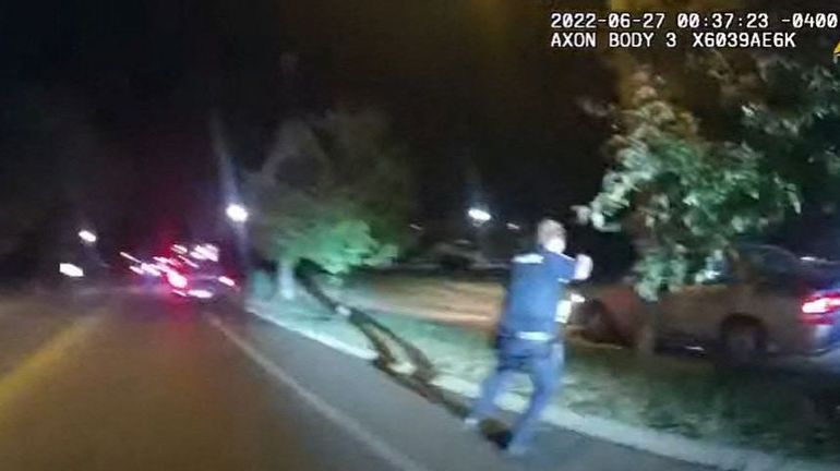 USA : appels au calme après une vidéo d'un homme noir criblé de balles par la police