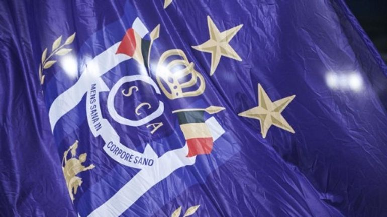 Anderlecht attire le défenseur turc Yasin Ozcan, prêté par Aston Villa