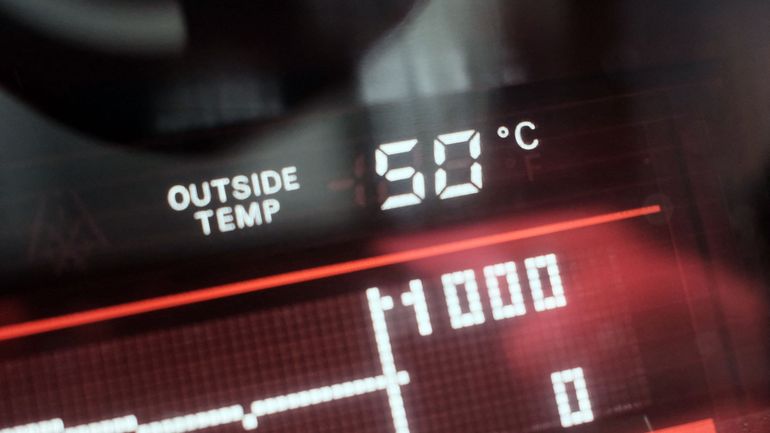 Les Émirats enregistrent un nouveau record de température en mai, à 51,6 degrés Celsius