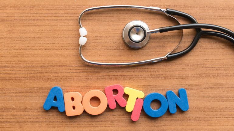 Etats-Unis : en un mois, 43 cliniques américaines auraient arrêté de pratiquer des avortements