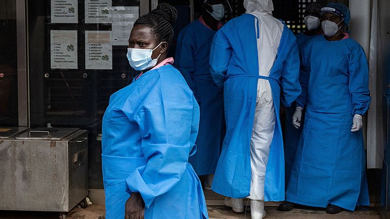 Épidémie d'Ebola en Ouganda : avec le décès d'un agent de santé, le bilan monte à dix morts