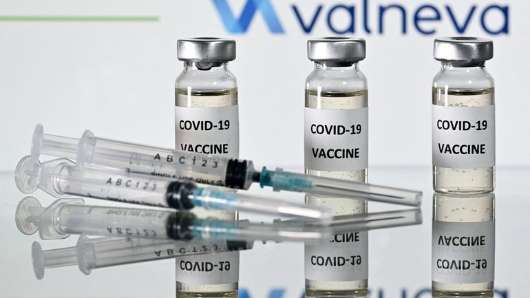 Coronavirus : l'agence européenne des médicaments approuve le vaccin anti-Covid de Valneva