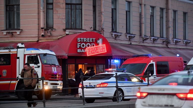 Un blogueur russe connu meurt dans une explosion dans un café de Saint-Pétersbourg