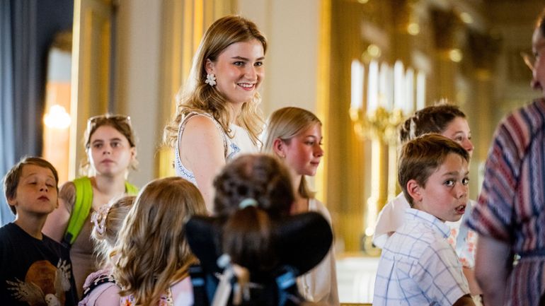 Monarchie belge : la princesse Elisabeth accueille une dizaine de jeunes patients malades au Palais royal