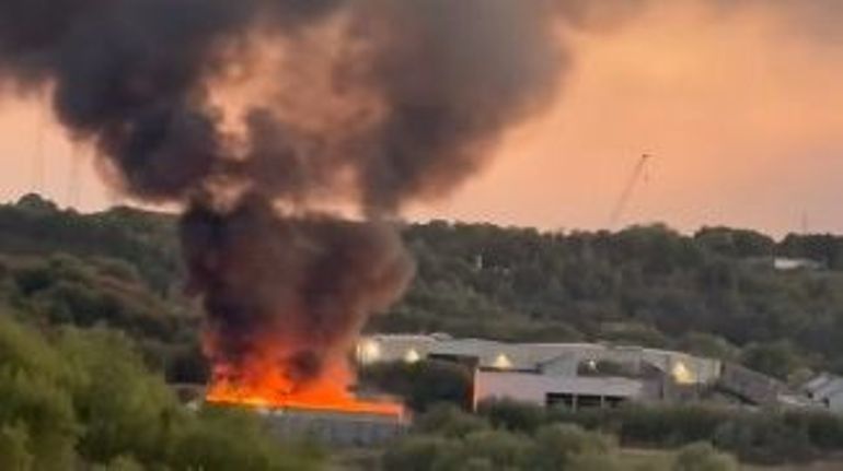 Mont-Saint-Guibert : nouvel incendie au centre de tri des déchets de l'intercommunale inBW