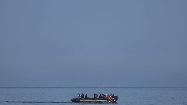 Le nombre de migrants qui ont traversé la Manche en 2025 franchit le seuil des 20.000, un record aussi tôt dans l'année