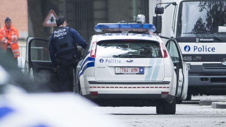 Volet belge des attentats à Paris : Smaïl Farisi et sa défense décident d'appliquer le droit au silence