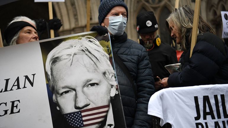 Des défenseurs de la liberté de la presse appellent Londres à refuser d'extrader Assange