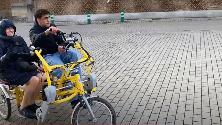 Perwez : des élèves lèvent des fonds pour acheter un vélo biplace afin d'offrir des balades aux résidents d'un home