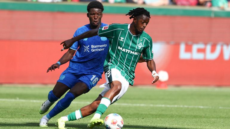 Samuel Mbangula buteur avec le Werder Brême
