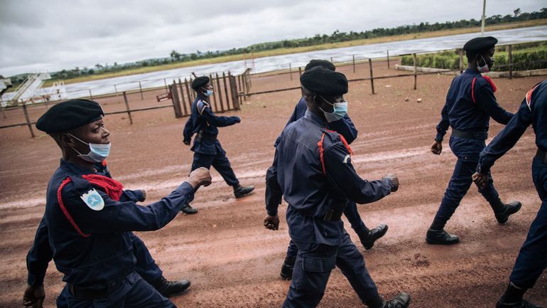 Deux policiers arrêtés en RDC, soupçonnés d'avoir torturé un suspect retrouvé mort