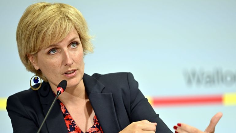 Pollution au PFAS : l'AFSCA demande une communication plus claire de la ministre Céline Tellier