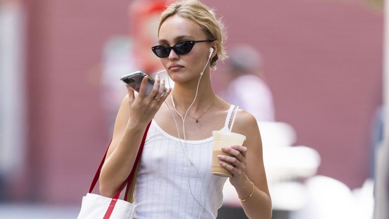 Vers la fin des AirPods ? Le retour inattendu des écouteurs filaires