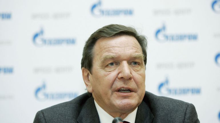 Guerre en Ukraine : l'ex-chancelier allemand Schröder sanctionné en raison de ses liens avec la Russie
